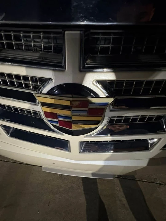2007 Cadillac Escalade & EXT 3rd Gen - Image 4 of 8