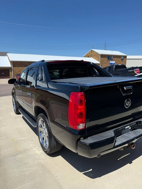 2007 Cadillac Escalade & EXT 3rd Gen - Image 8 of 19