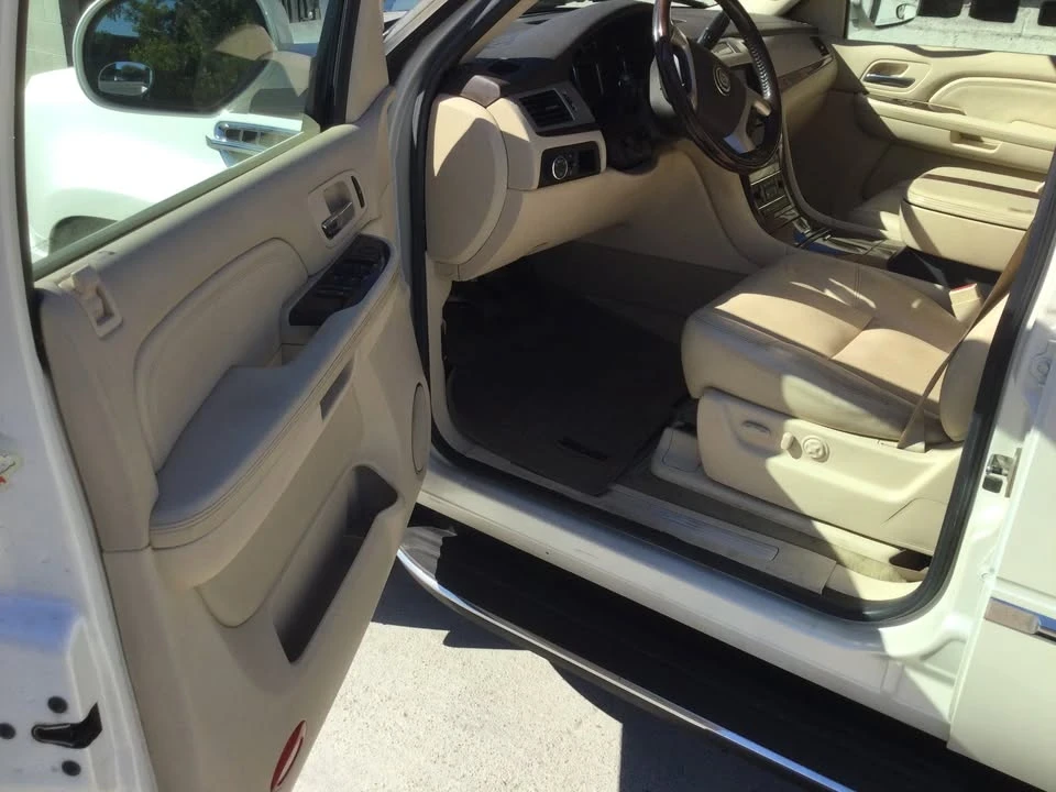 2007 Cadillac Escalade & EXT 3rd Gen - Image 8 of 11