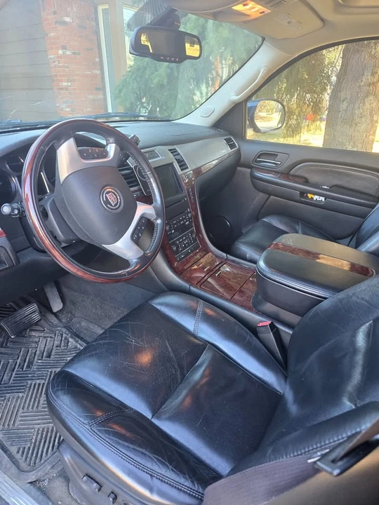 2007 Cadillac Escalade & EXT 3rd Gen - Image 7 of 10