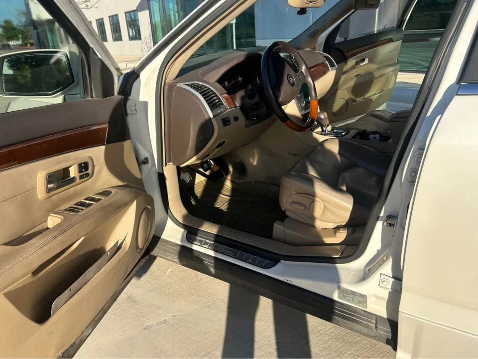 2007 Cadillac SRX - Image 14 of 16