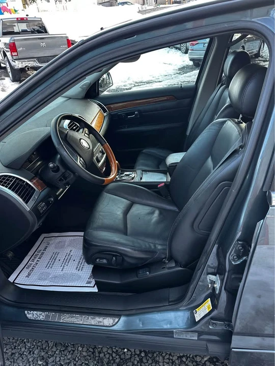 2007 Cadillac SRX - Image 11 of 13