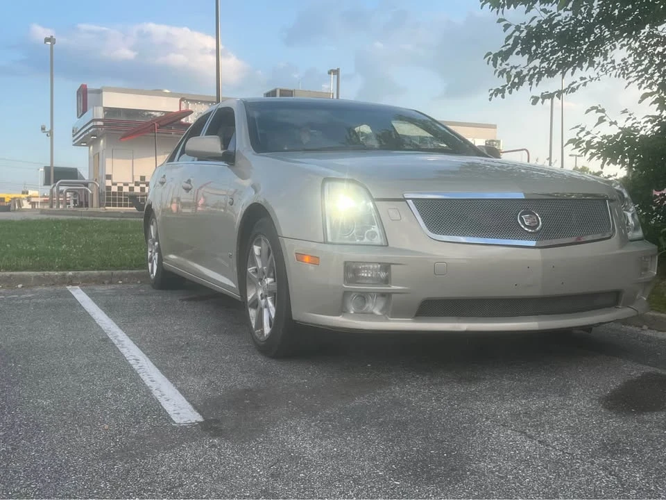 2007 Cadillac STS - Image 2 of 12