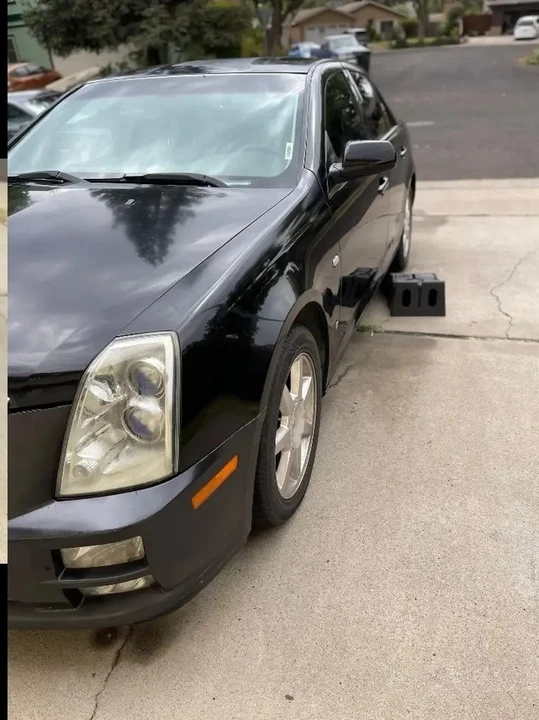 2007 Cadillac STS - Image 3 of 5