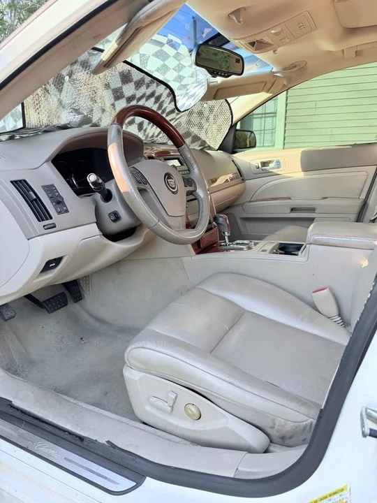 2007 Cadillac STS - Image 4 of 8