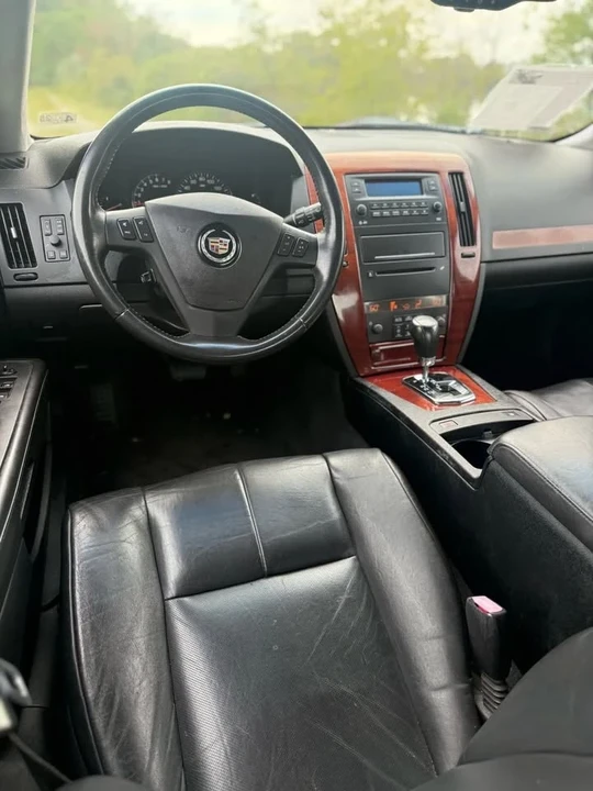 2007 Cadillac STS - Image 9 of 14