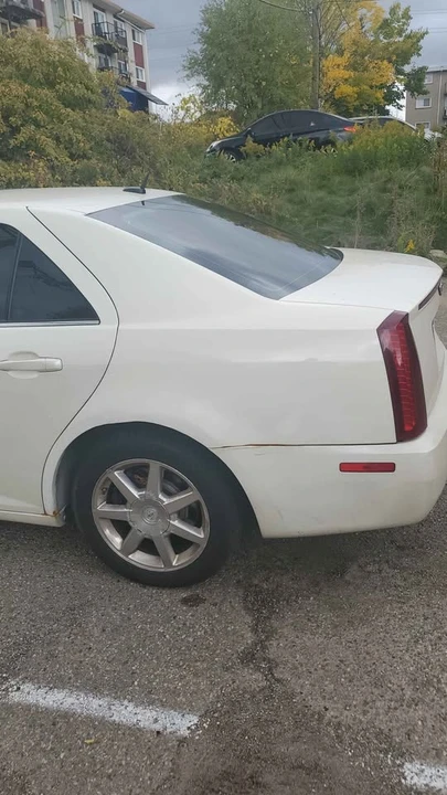 2007 Cadillac STS - Image 7 of 8