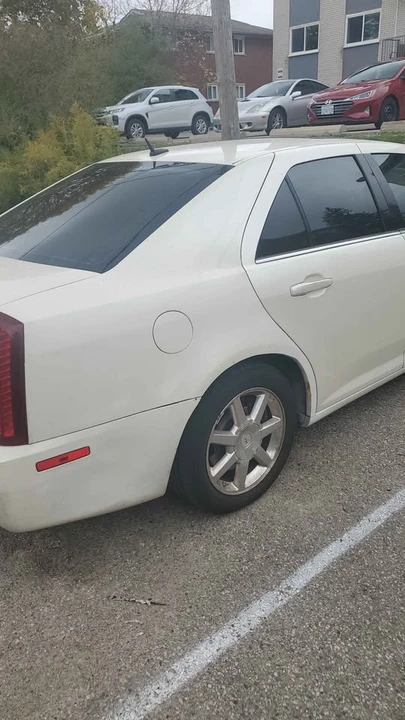 2007 Cadillac STS - Image 6 of 8
