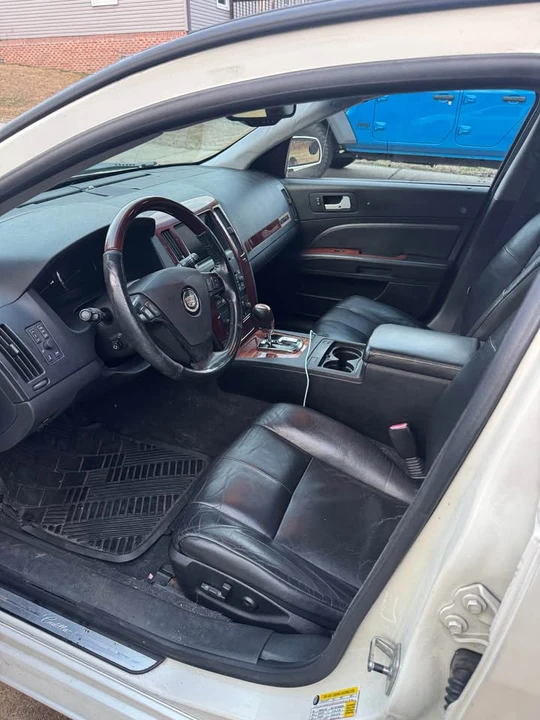 2007 Cadillac STS - Image 6 of 8