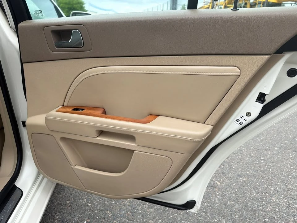 2007 Cadillac STS - Image 17 of 20