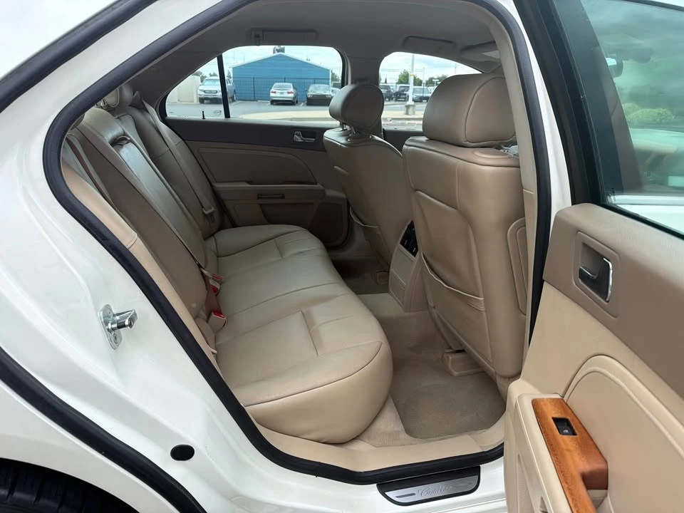 2007 Cadillac STS - Image 18 of 20