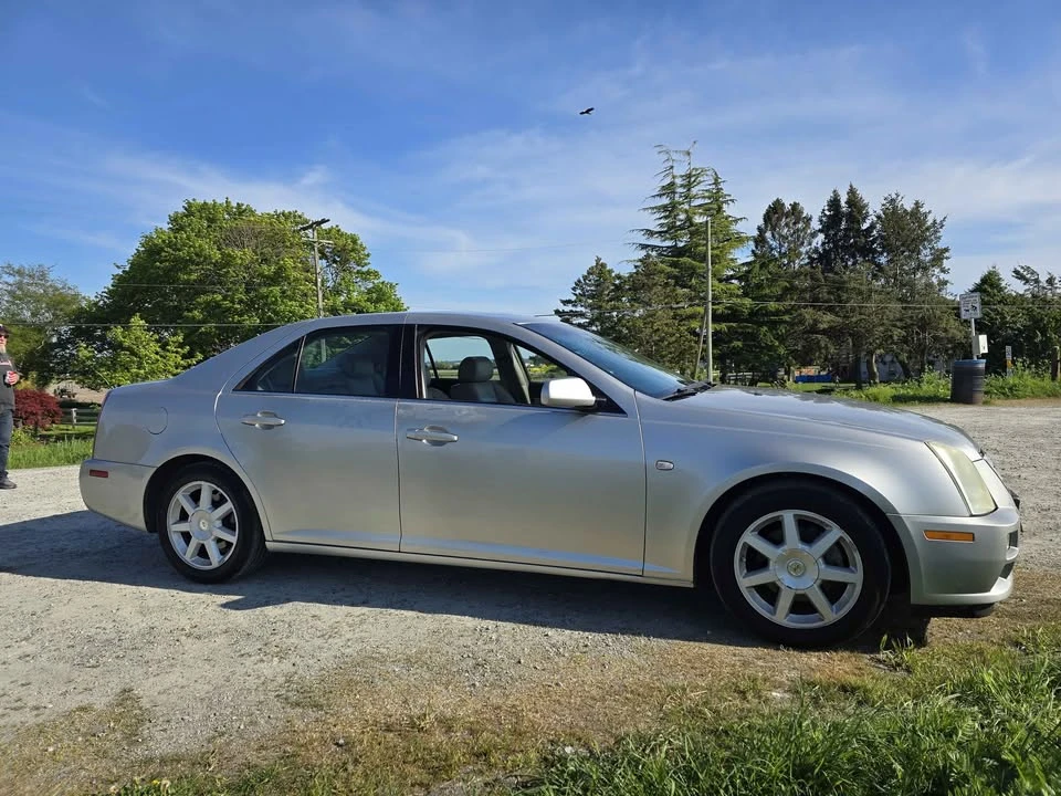 2007 Cadillac STS - Image 8 of 20