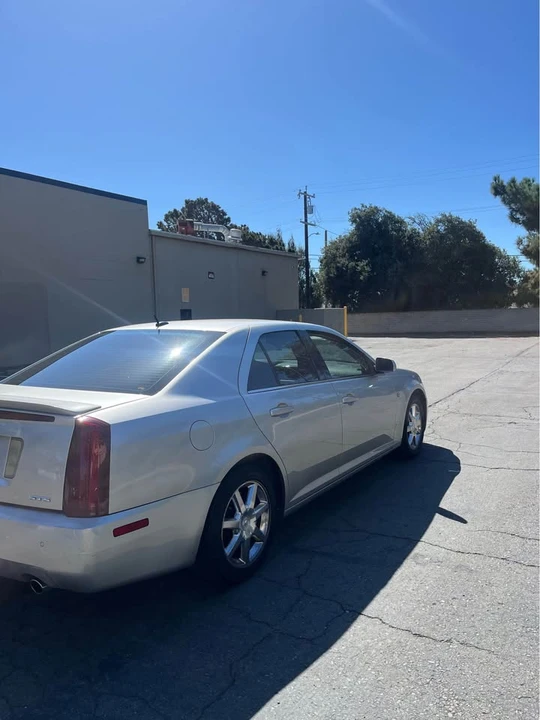 2007 Cadillac STS - Image 3 of 7