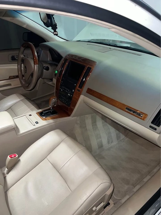 2007 Cadillac STS - Image 6 of 9