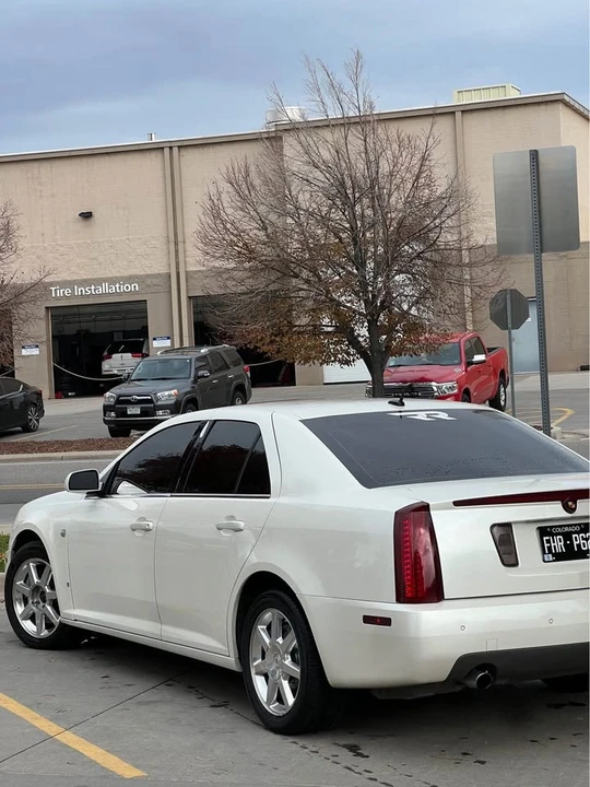 2007 Cadillac STS - Image 5 of 9