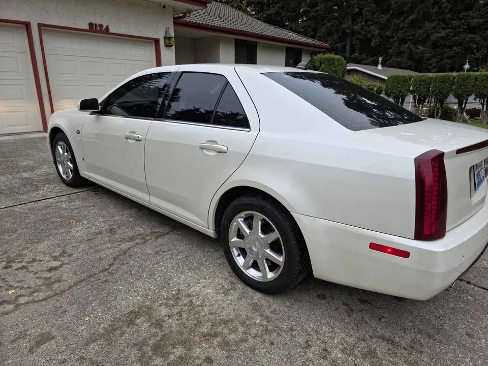 2007 Cadillac STS - Image 2 of 9