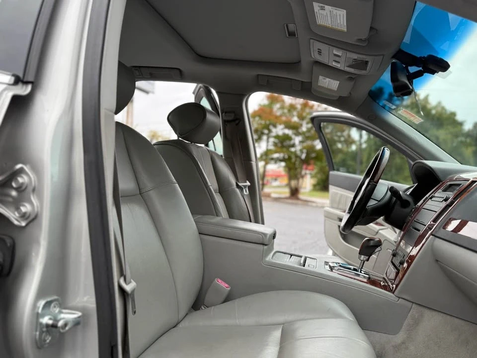 2007 Cadillac STS - Image 11 of 17