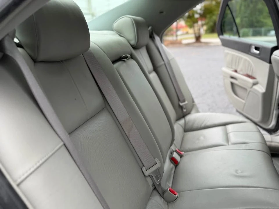 2007 Cadillac STS - Image 17 of 17