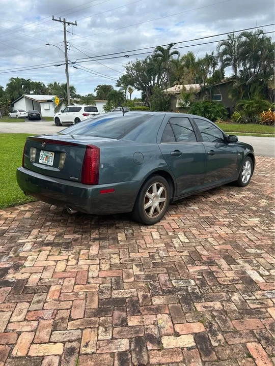 2007 Cadillac STS - Image 5 of 9