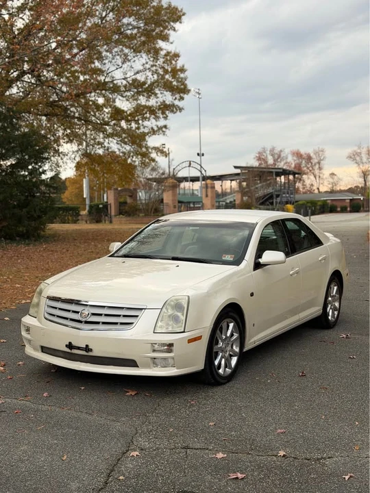 2007 Cadillac STS - Image 9 of 14