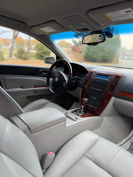 2007 Cadillac STS - Image 14 of 14