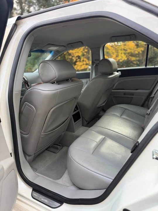 2007 Cadillac STS - Image 11 of 14