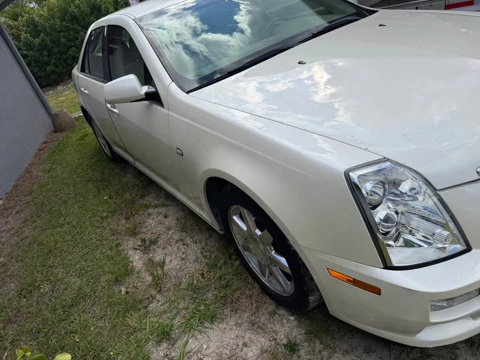 2007 Cadillac STS - Image 2 of 8