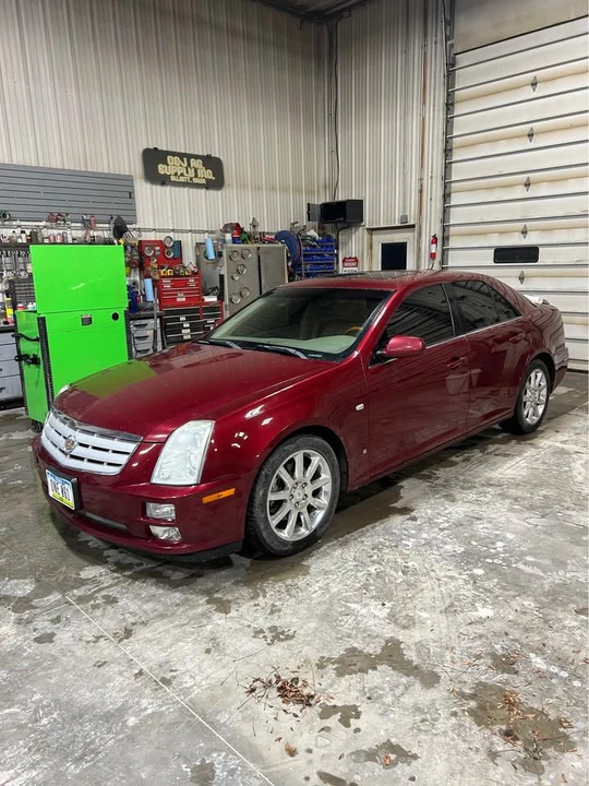 2007 Cadillac STS - Image 2 of 7