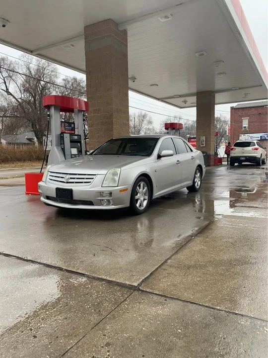 2007 Cadillac STS - Image 3 of 7
