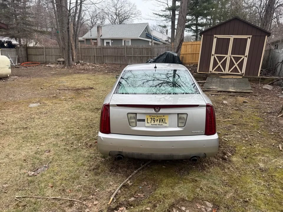 2007 Cadillac STS - Image 8 of 14