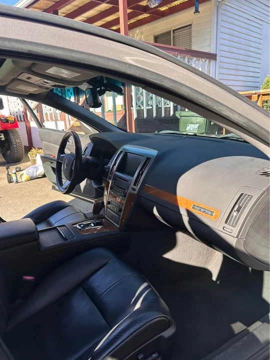 2007 Cadillac STS - Image 10 of 14