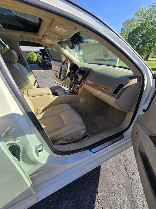 2007 Cadillac STS - Image 11 of 17