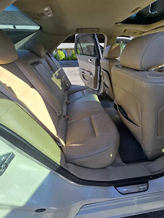 2007 Cadillac STS - Image 10 of 17