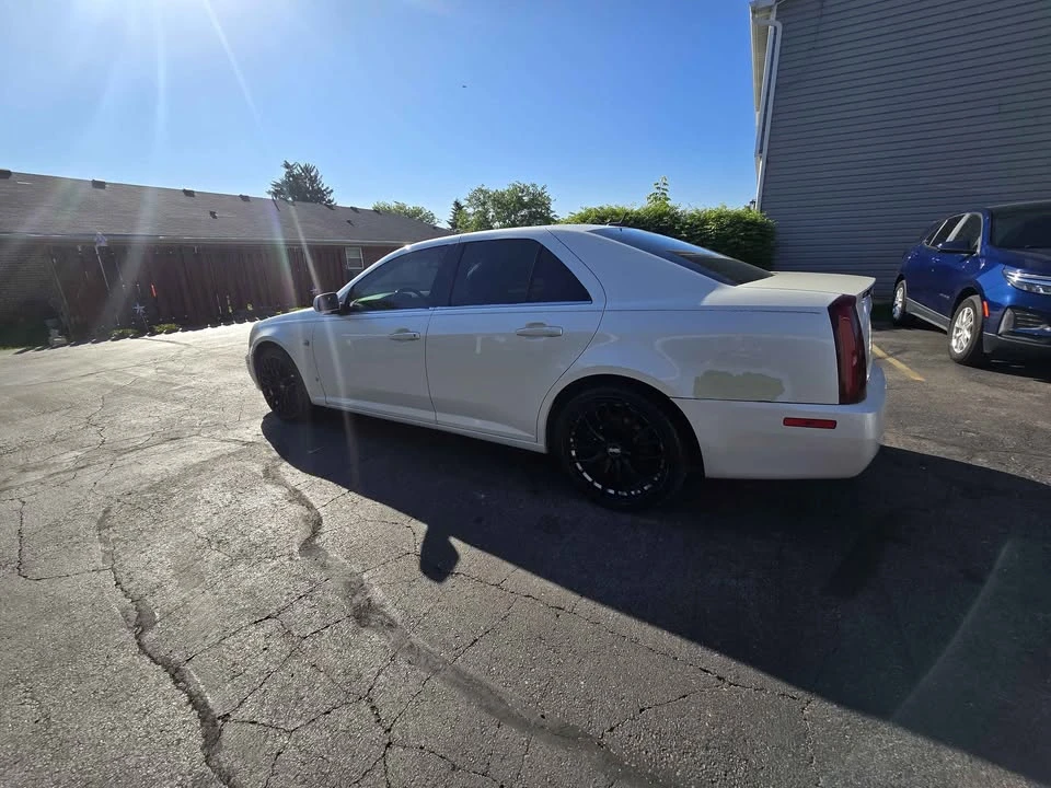 2007 Cadillac STS - Image 2 of 17