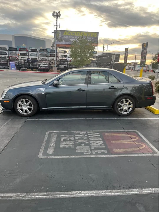 2007 Cadillac STS - Image 2 of 14