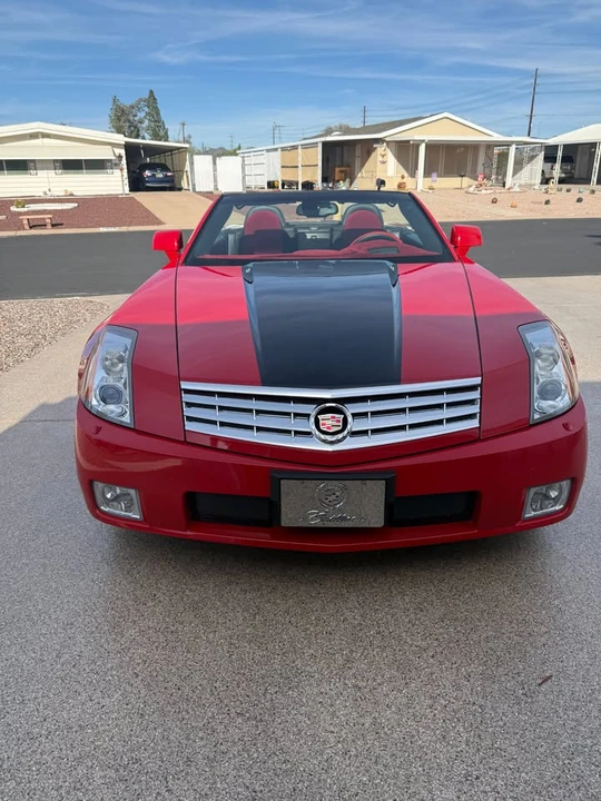 2007 Cadillac XLR - Image 8 of 10