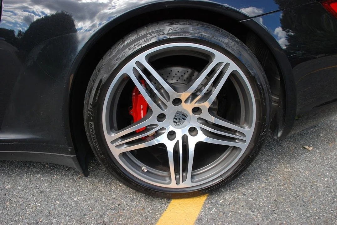 2007 Porsche 997 Carrera 4S - Image 9 of 31