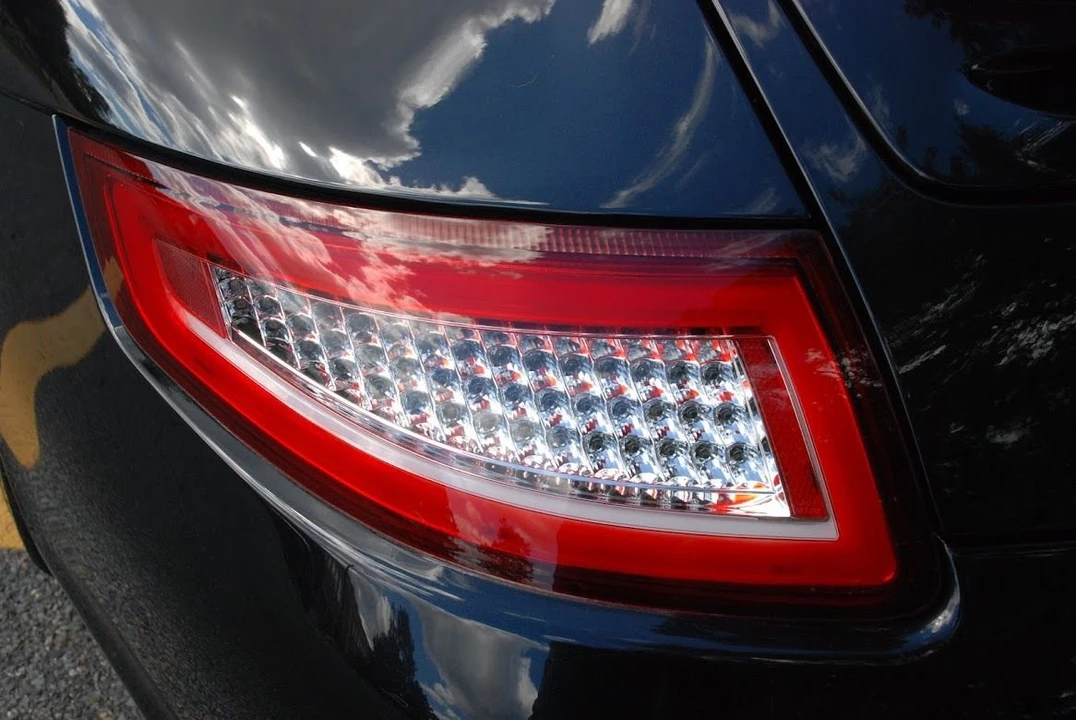 2007 Porsche 997 Carrera 4S - Image 12 of 31