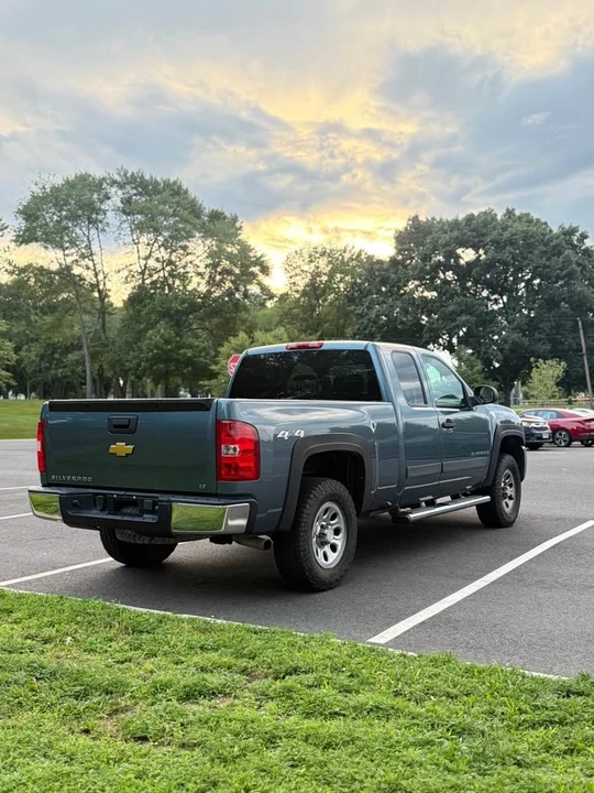 2007 Chevrolet Silverado 2nd Gen - Image 3 of 10