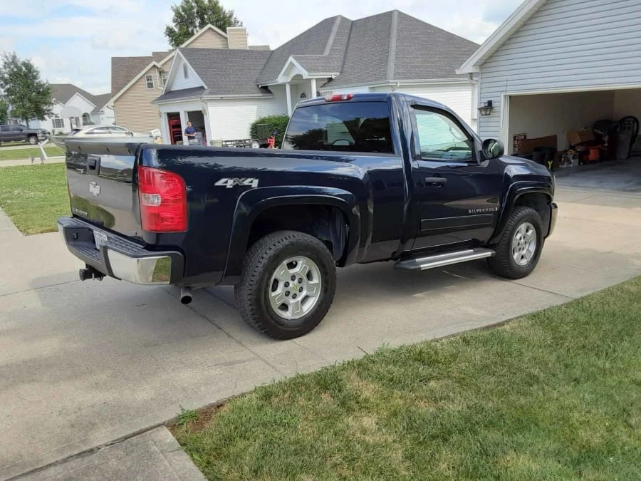 2007 Chevrolet Silverado - Image 11 of 12