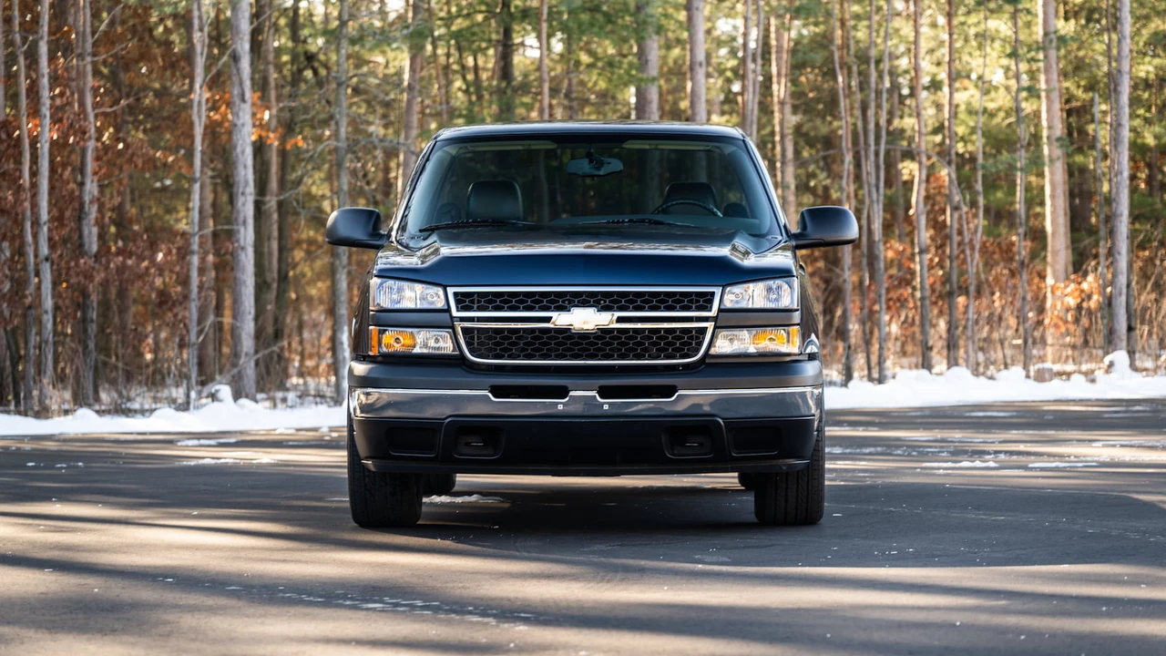2007 Chevrolet Silverado - Image 14 of 30