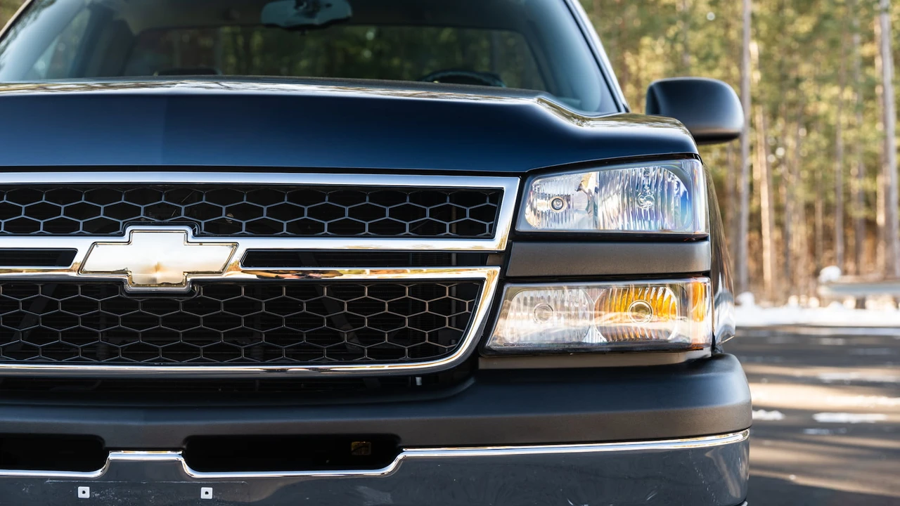 2007 Chevrolet Silverado - Image 17 of 30