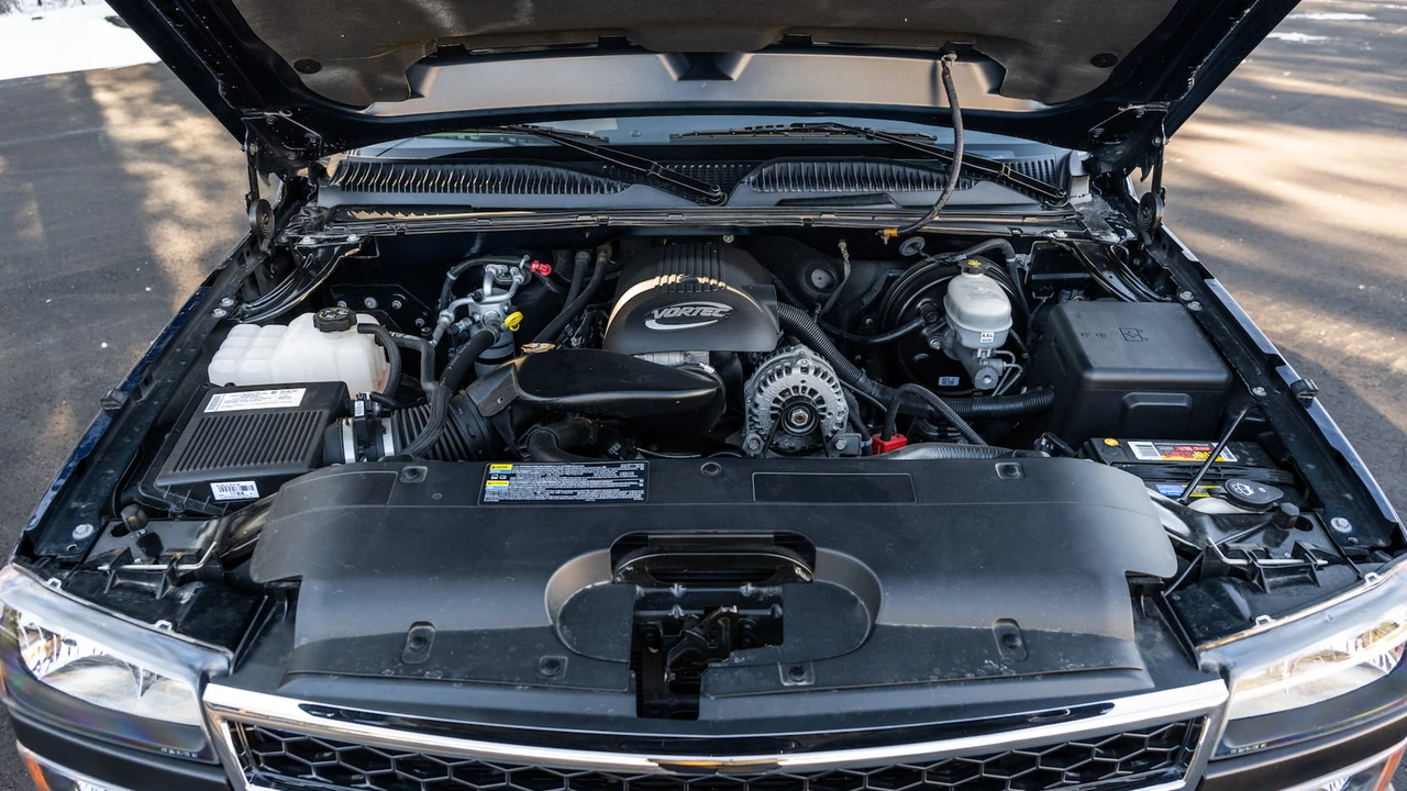 2007 Chevrolet Silverado - Image 25 of 30