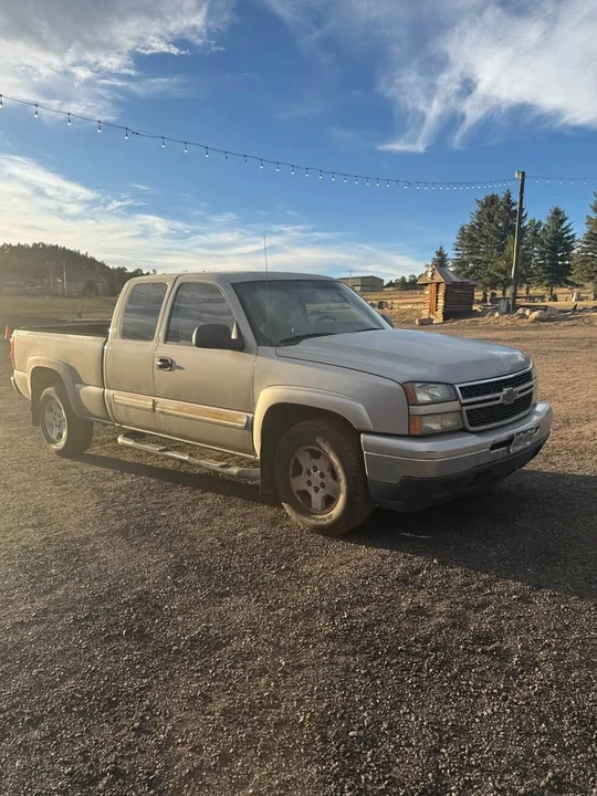2007 Chevrolet Silverado 2nd Gen - Image 3 of 10
