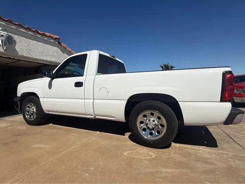 2007 Chevrolet 1500 Regular Cab Short Bed