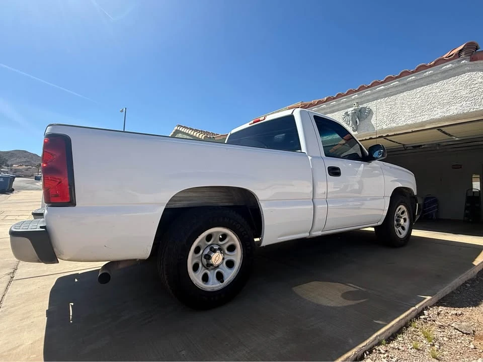 2007 Chevrolet Silverado 2nd Gen - Image 2 of 16