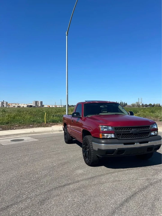 2007 Chevrolet Silverado 1st Gen - Image 2 of 14