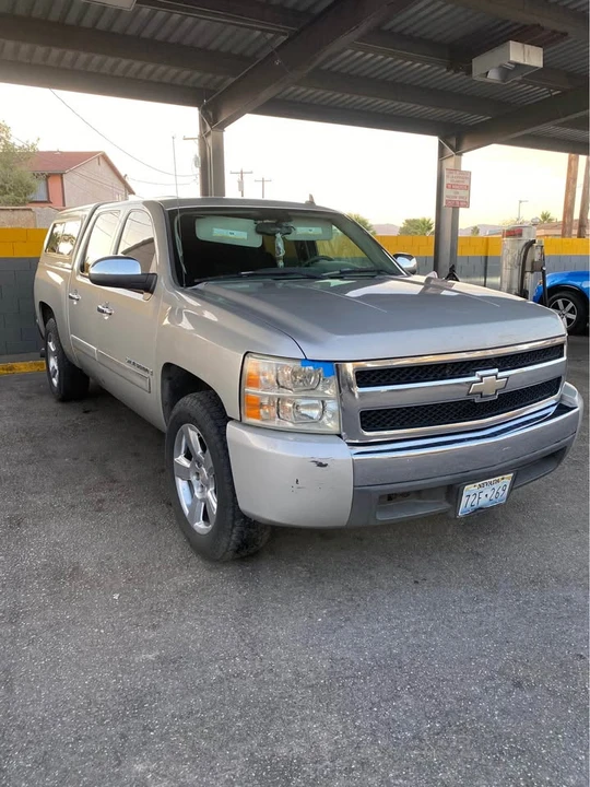 2007 Chevrolet Silverado - Image 3 of 13