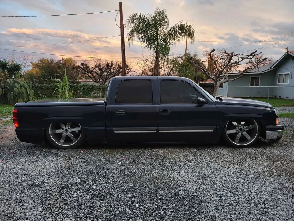 2007 Chevrolet Silverado 1st Gen - Image 2 of 12