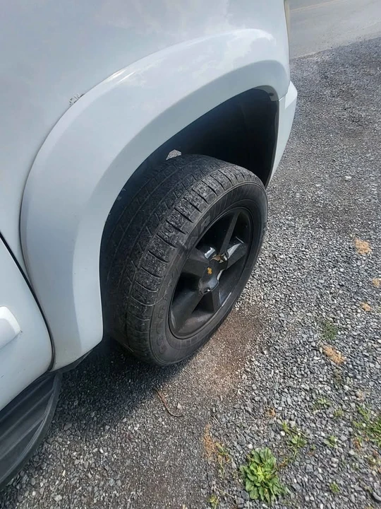 2007 Chevrolet Avalanche - Image 10 of 11